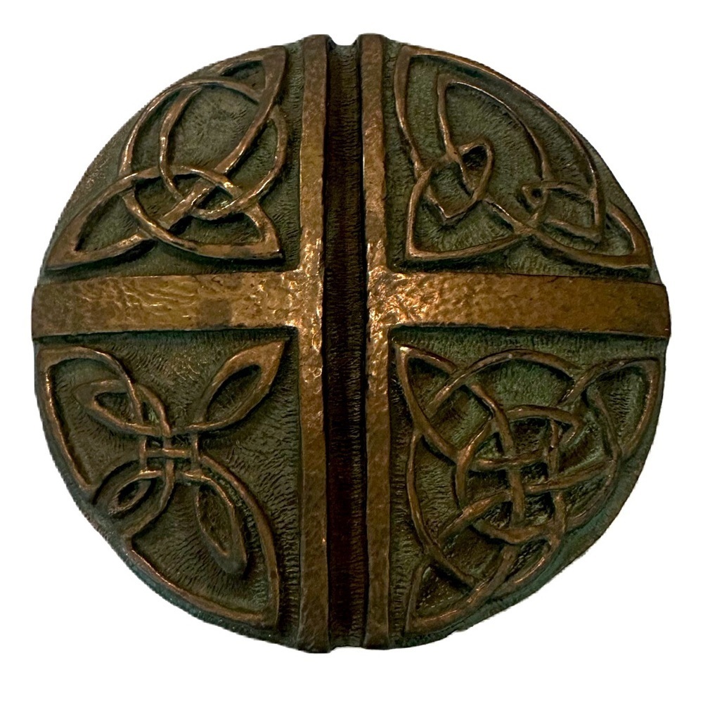Wild Goose Celtic Love‎ Cross Wall Hanging By Kathleen Smyth #97 - Picture 2 of 5